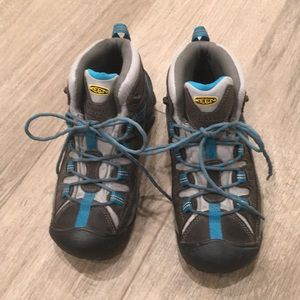 Keen waterproof hiking boots